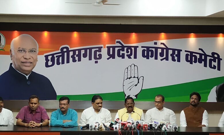 भाजपा को आदिवासी वर्ग के नेता से चिढ़ है तो मुझे गोली मरवा दें : अमरजीत भगत भाजपा को आदिवासी वर्ग के नेता से चिढ़ है तो मुझे गोली मरवा दें : अमरजीत भगत