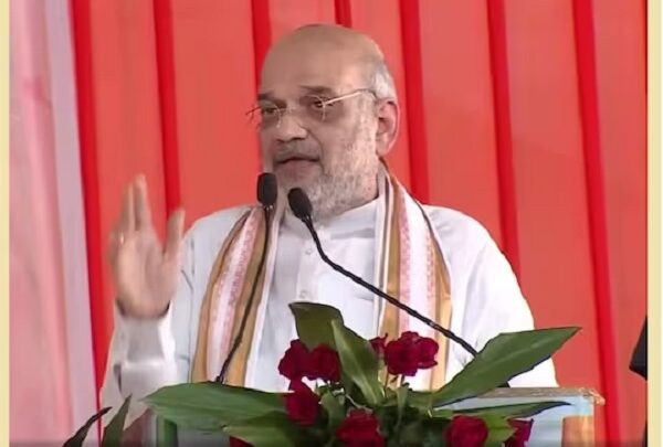 गृहमंत्री अमित शाह ने किया बड़ा ऐलान, लोकसभा चुनाव से पहले पूरे देश में लागू होगा CAA गृहमंत्री अमित शाह ने किया बड़ा ऐलान, लोकसभा चुनाव से पहले पूरे देश में लागू होगा CAA