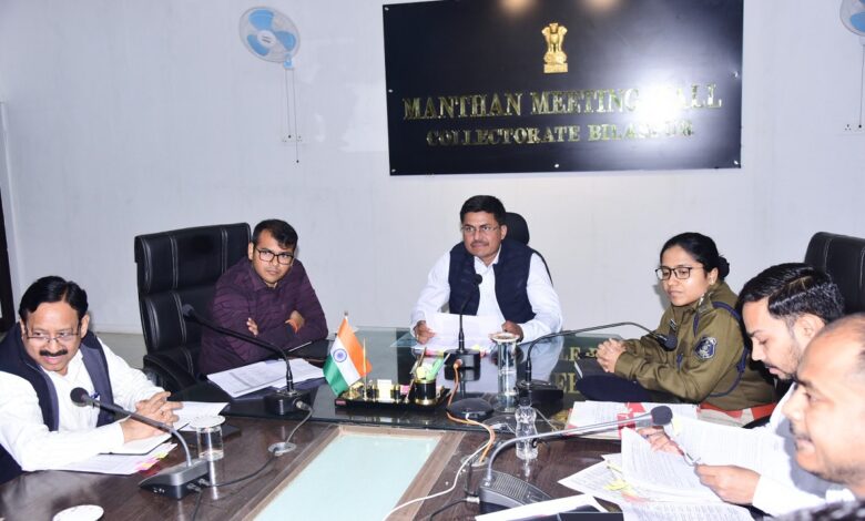 इस जिले के 20 शिक्षकों पर लटकी बर्खास्तगी की तलवार, जानिए क्या है वजह..? इस जिले के 20 शिक्षकों पर लटकी बर्खास्तगी की तलवार, जानिए क्या है वजह..?