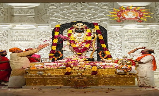 होली के रंग में रंगी रामजन्म भूमि, 495 साल बाद अपने महल में रामलला को लगाया गया रंग, झूम उठे सभी भक्त होली के रंग में रंगी रामजन्म भूमि, 495 साल बाद अपने महल में रामलला को लगाया गया रंग, झूम उठे सभी भक्त