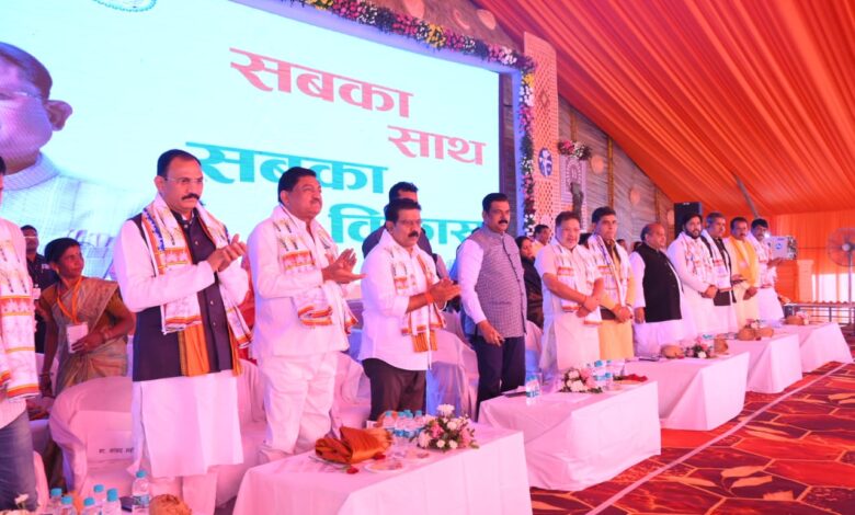 सरपंच गांव के विकास की चाबी, बड़ी उम्मीद से आप पर भरोसा कर ग्रामीणों ने सौंपी है जिम्मेदारी- केंद्रीय राज्यमंत्री कपिल मोरेश्वर पाटिल सरपंच गांव के विकास की चाबी, बड़ी उम्मीद से आप पर भरोसा कर ग्रामीणों ने सौंपी है जिम्मेदारी- केंद्रीय राज्यमंत्री कपिल मोरेश्वर पाटिल